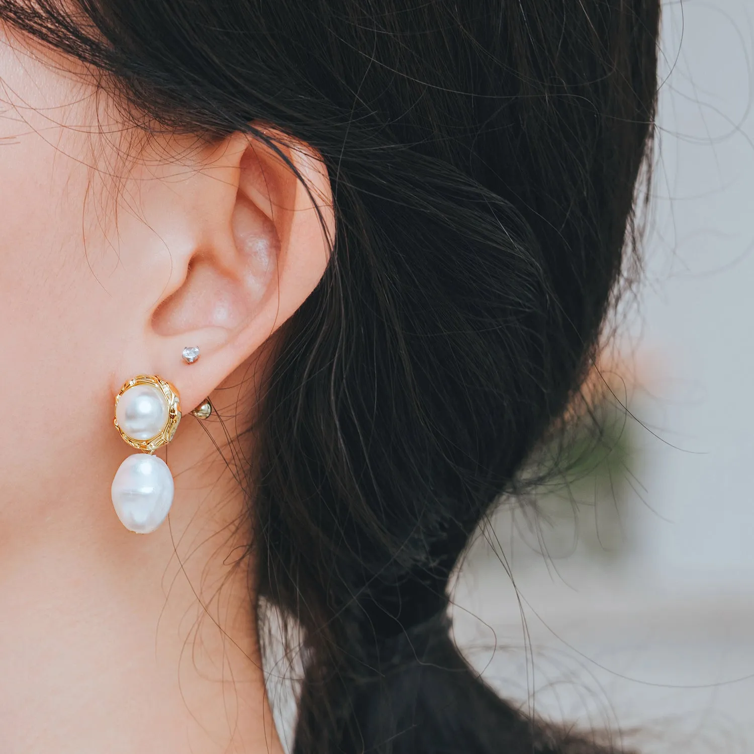 BIANCA Pearl Earrings