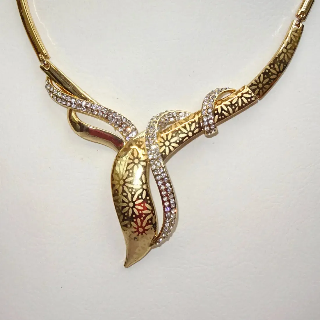 Lovely Rhinestone Gold Plated Rhinestones Party Necklace Earring Bracelet Jewelry Set