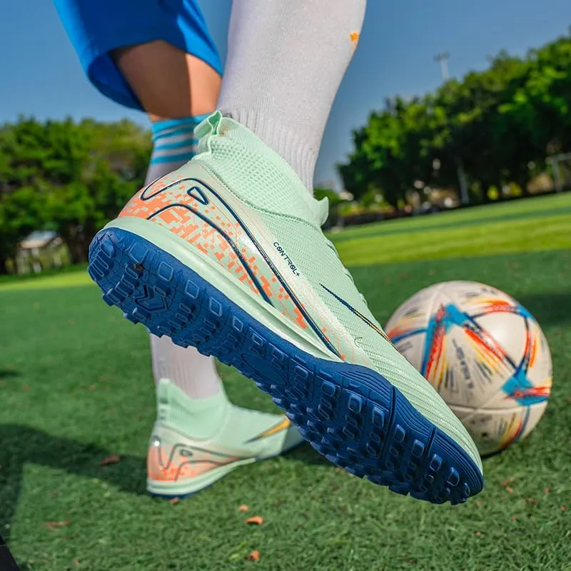 Men's Soccer Shoes Cleats Professional High-Top Athletic Turf Football Shoes Outdoor Indoor Professional Futsal Football Training Sneakers