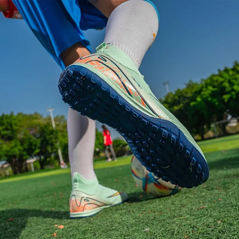 Men's Soccer Shoes Cleats Professional High-Top Athletic Turf Football Shoes Outdoor Indoor Professional Futsal Football Training Sneakers