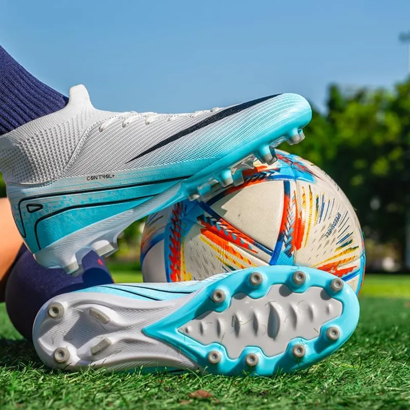 Men's Soccer Shoes Cleats Professional High-Top Athletic Turf Football Shoes Outdoor Indoor Professional Futsal Football Training Sneakers