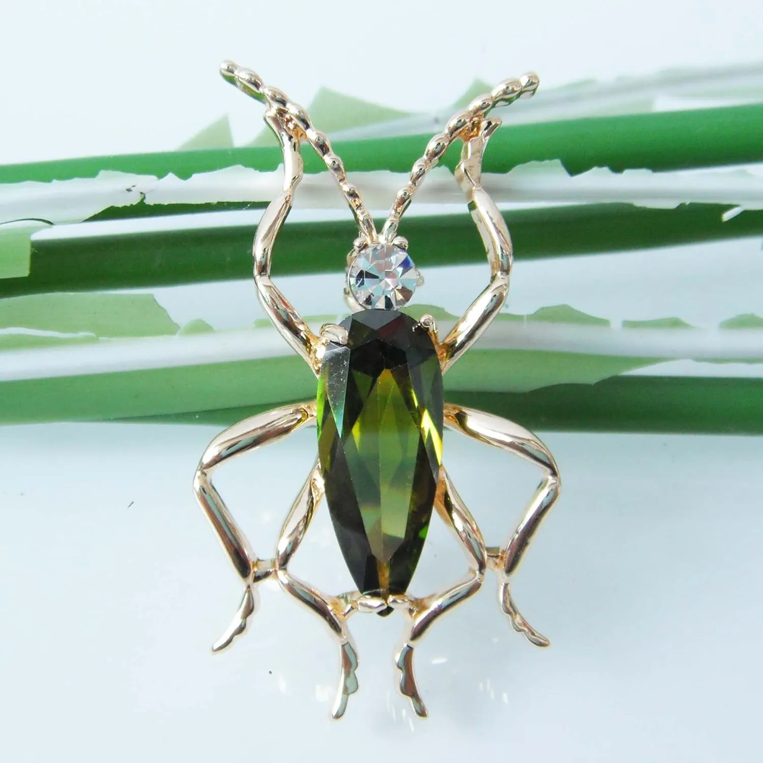 Navachi 18k Gold Plated Copper Cubic Zirconia Zircon Bug Brooches Pins